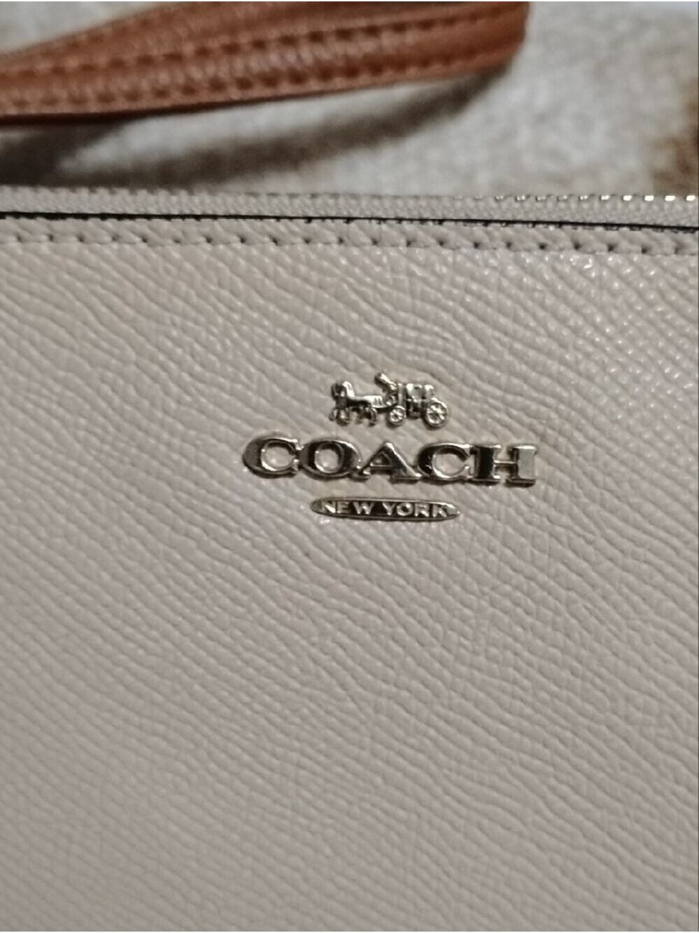 Coach Light Blush Pebbled Leather Corner Zip Wristlet Tan Strap Silver Hardware - Picture 3 of 8